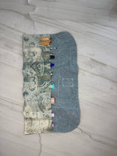 Load image into Gallery viewer, Makeup Brush Roll up Pouch