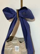 Load image into Gallery viewer, Bow Totes (Large Capacity)
