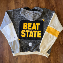 Load image into Gallery viewer, U of O Beat State | Rework