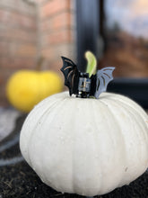Load image into Gallery viewer, Bat Hair Clippys - Halloween
