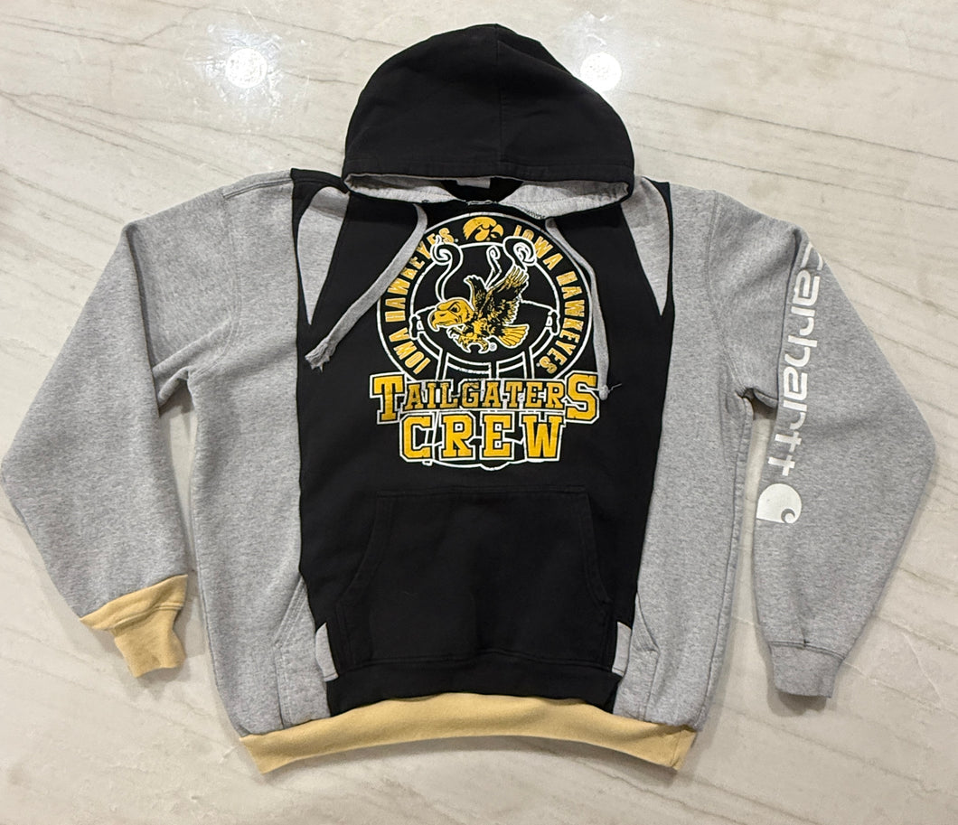 Iowa's Carhartt Cutie Hoody | Rework