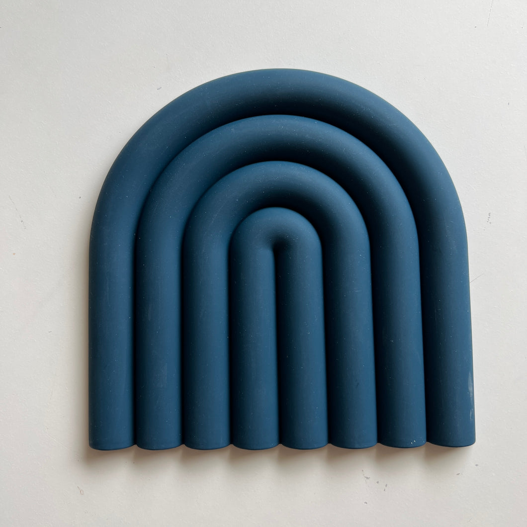 Arch Silicone Trivet Mat